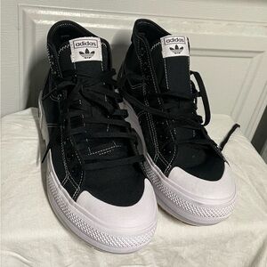 Adidas Nizza trek size 10 women